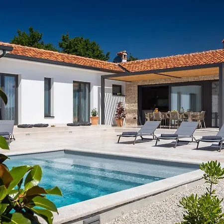 Gala Villa Kringa